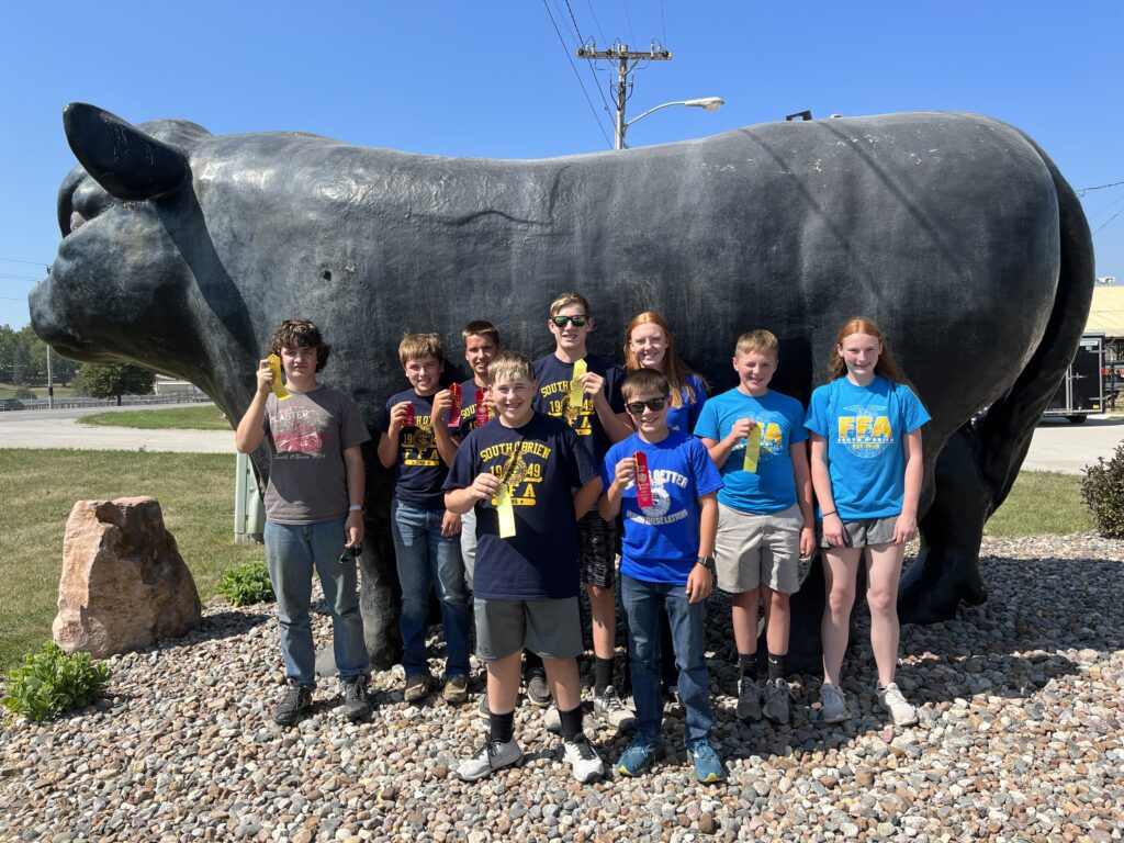 Front:  Will Stout, Hunter Lange. Back:  Bensen Rohwer, Logan Dau, Austin Negus, Brett Evans, MaKenna Wallin, Eliot Boardman, BreLee Rasmussen.